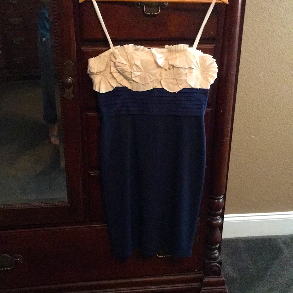 Women’s beautiful off white & navy blue dress